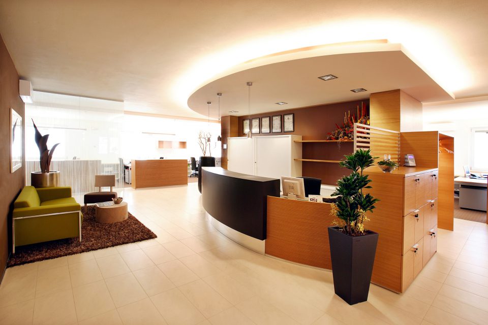 Office furniture in Verona