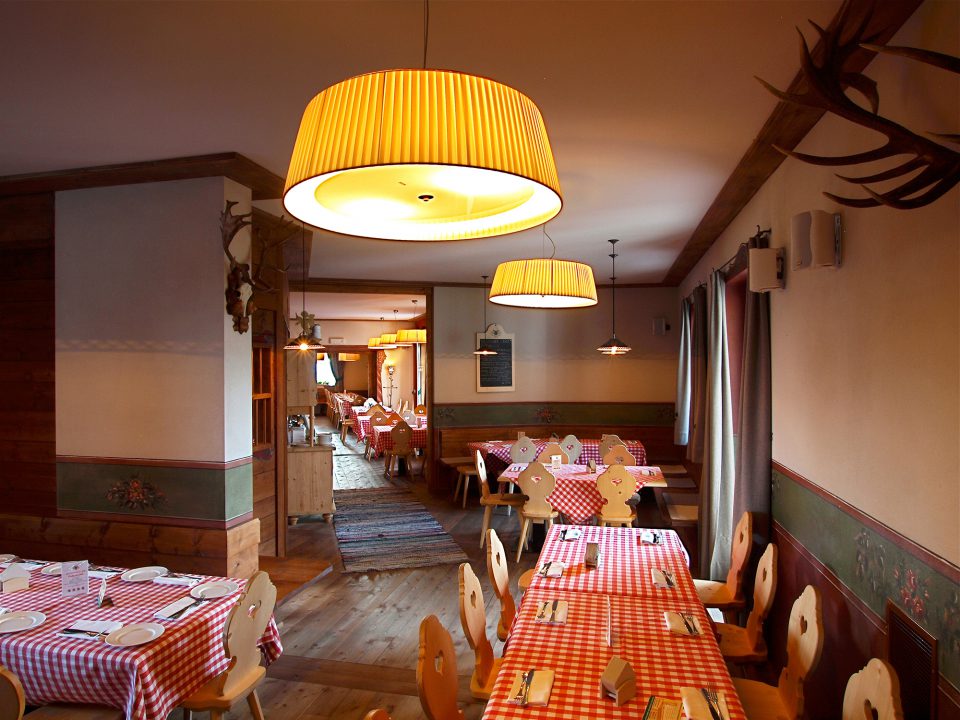 Restaurant on Lake Maggiore